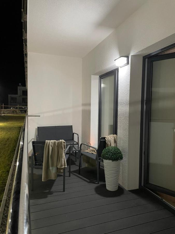 Sunset Resort Apartament Dziesiatka Przy Plazy Grzybowo  Exteriör bild